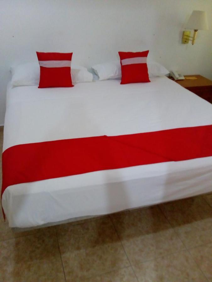 Hotel Gandhi Четумаль Екстер'єр фото